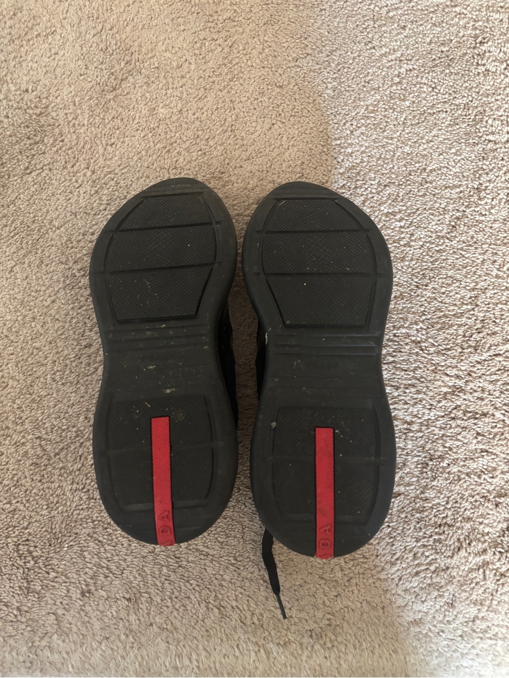 Prada Black Patent Low-Top Sneakers - Picture 5 of 5